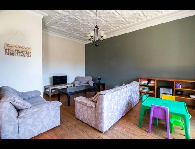 3 BEDROOM HOUSE FOR SALE IN KENSINGTON